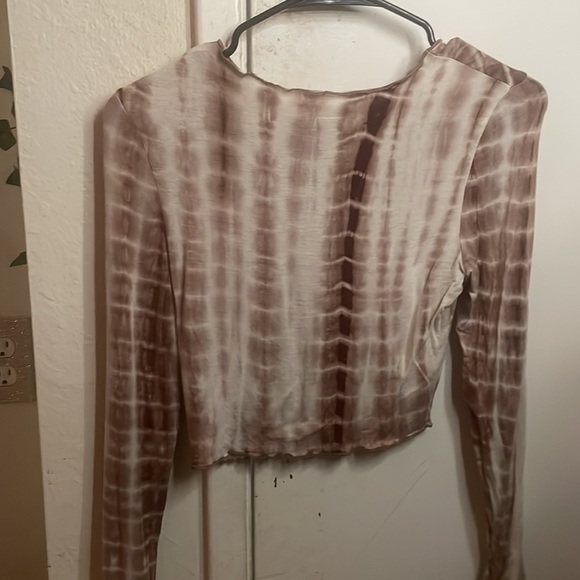 Pink Patterned Crop-Top - Picture 2 of 2